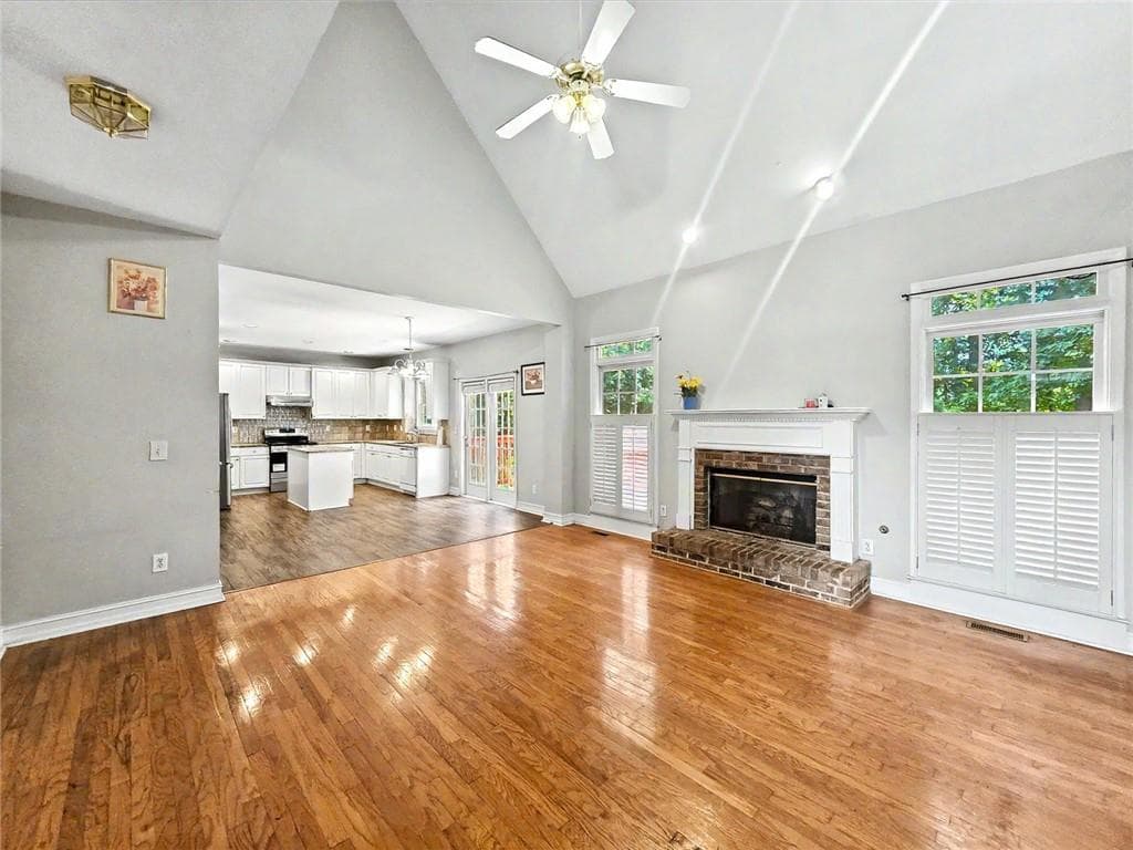 5 bedroom, 3 bathroom, 2,959 sq ft single family residence for sale at 4334 Catamount Drive, Lilburn, GA 30047 — photo 3