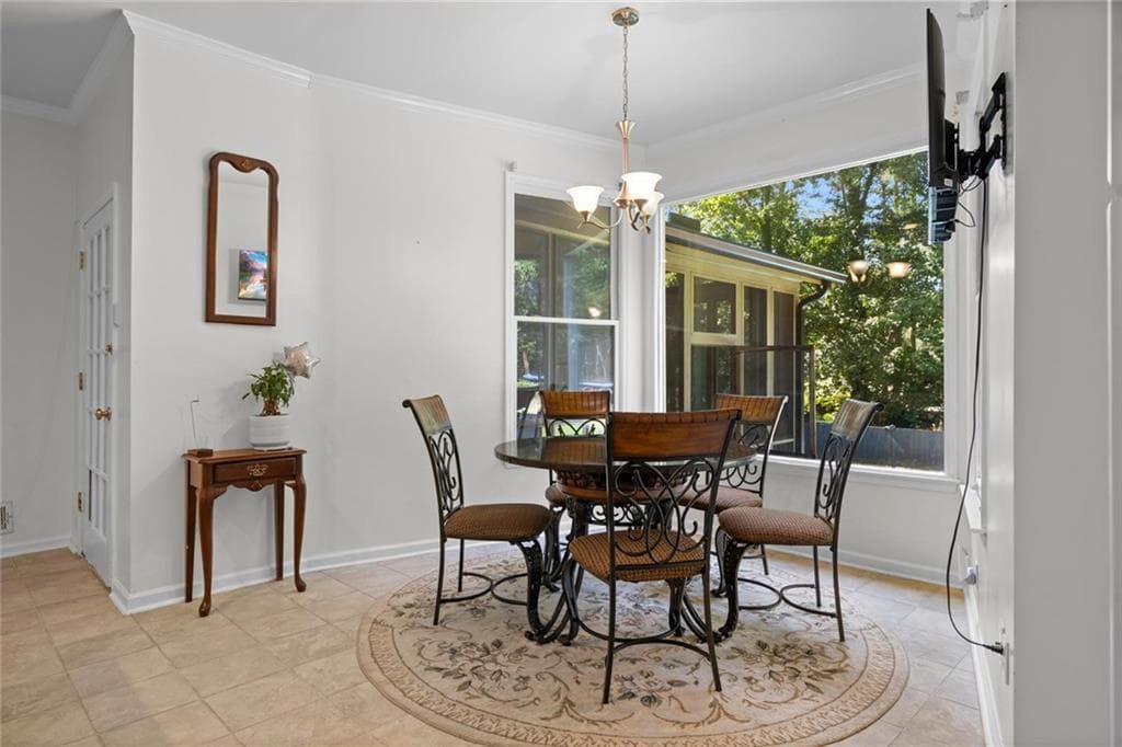 6 bedroom, 4 bathroom, 3,275 sq ft single family residence for sale at 10560 Haynes Bridge Road, Alpharetta, GA 30022 — photo 10