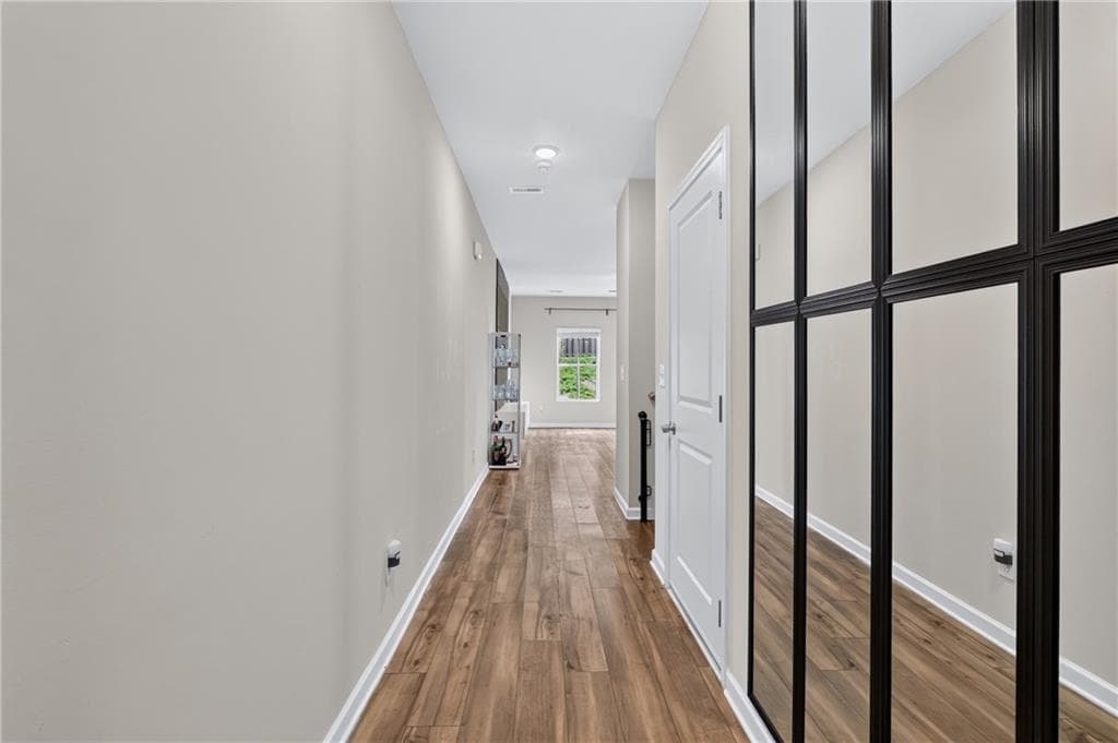 3 bedroom, 3 bathroom, 1,788 sq ft townhouse for sale at 4711 Fairfax Drive, Oakwood, GA 30566 — photo 7