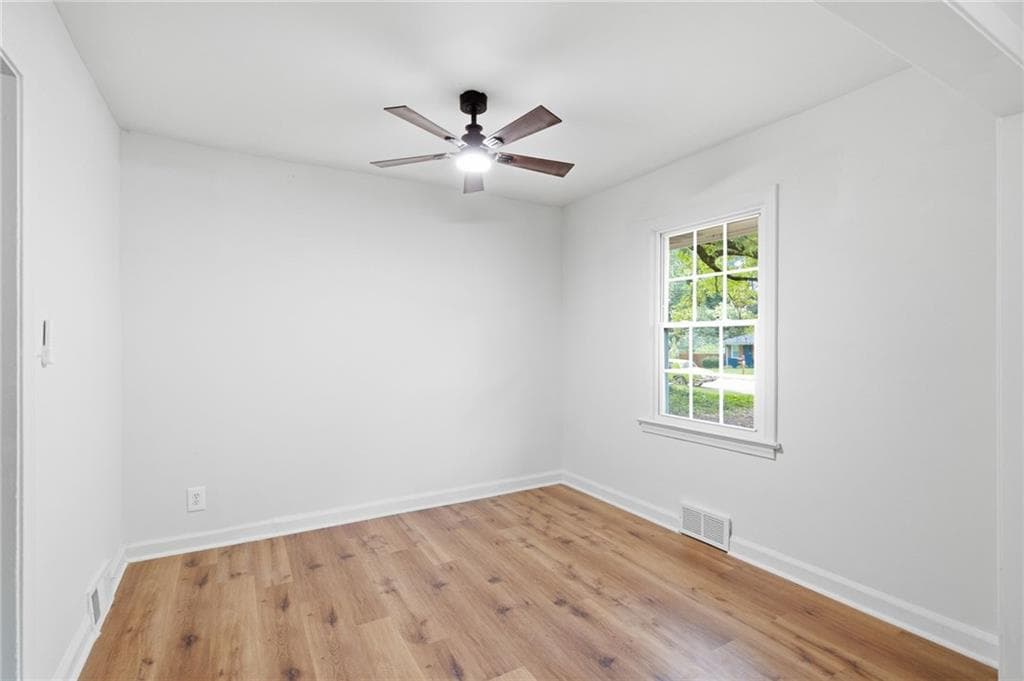 3 bedroom, 2 bathroom, 1,497 sq ft single family residence for rent at 2801 Mitchell Drive, Decatur, GA 30032 for $1,899 a month — photo 5