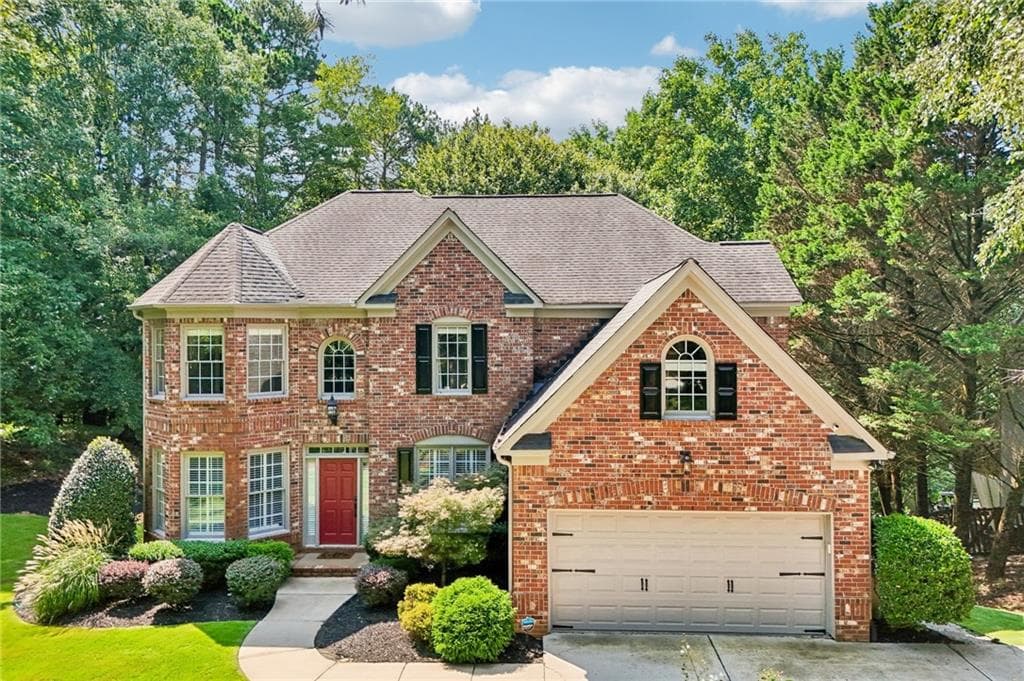 6 bedroom, 5 bathroom, 4,104 sq ft single family residence under contract at 6860 Sterling Drive, Suwanee, GA 30024