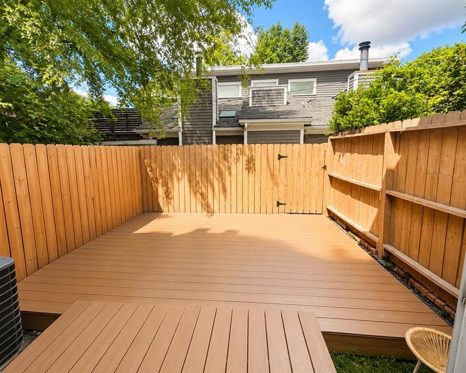3 bedroom, 3 bathroom, 1,244 sq ft townhouse for rent at 856 Saint Charles Avenue 3, Atlanta, GA 30306 for $3,550 a month — photo 7