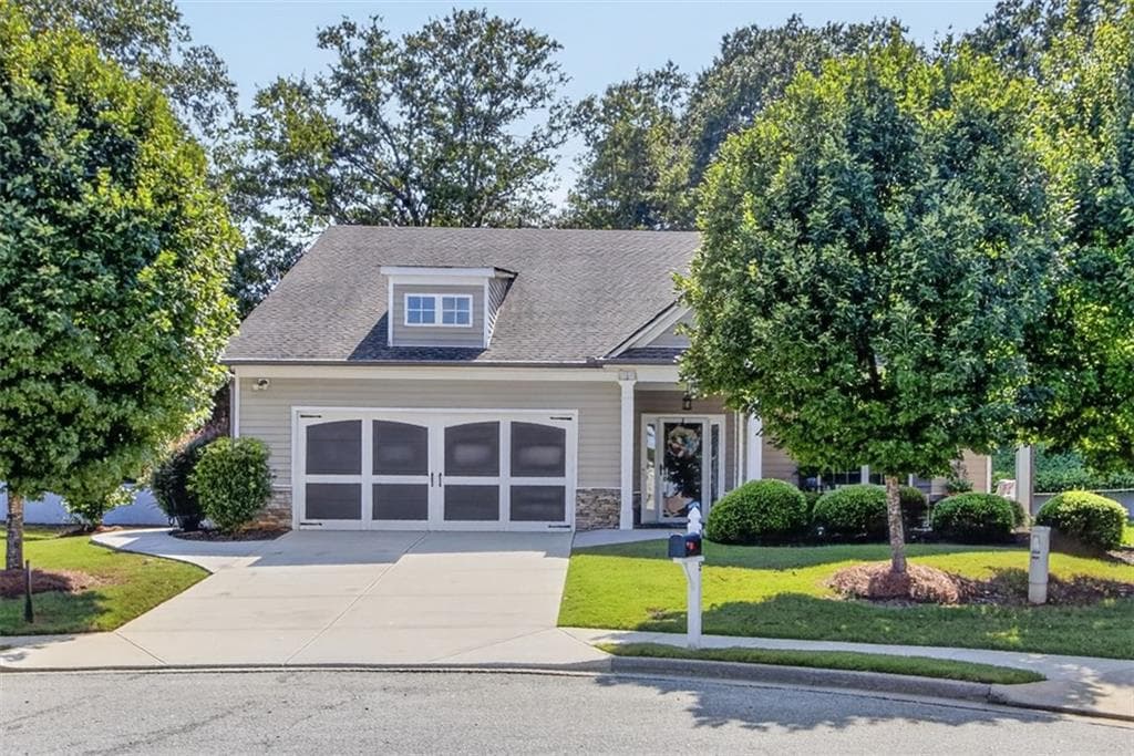 3 bedroom, 2 bathroom, 1,802 sq ft single family residence for sale at 835 Ideal Place, Winder, GA 30680