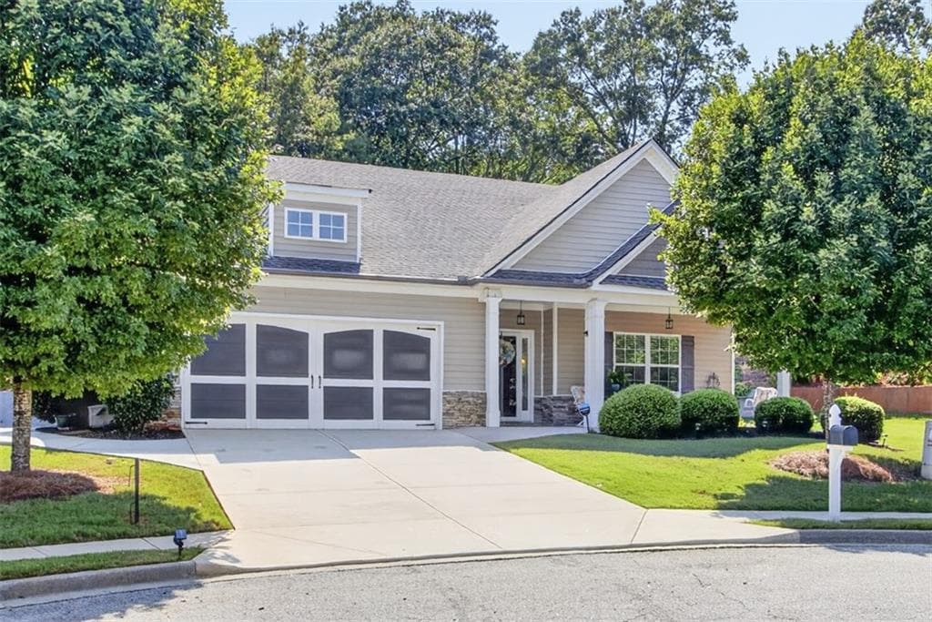 3 bedroom, 2 bathroom, 1,802 sq ft single family residence for sale at 835 Ideal Place, Winder, GA 30680 — photo 3
