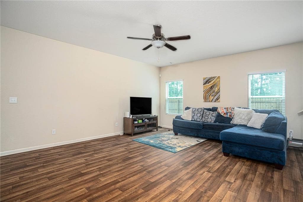 3 bedroom, 3 bathroom, 1,689 sq ft single family residence for sale at 460 Meadowbend Circle, Athens, GA 30606 — photo 9