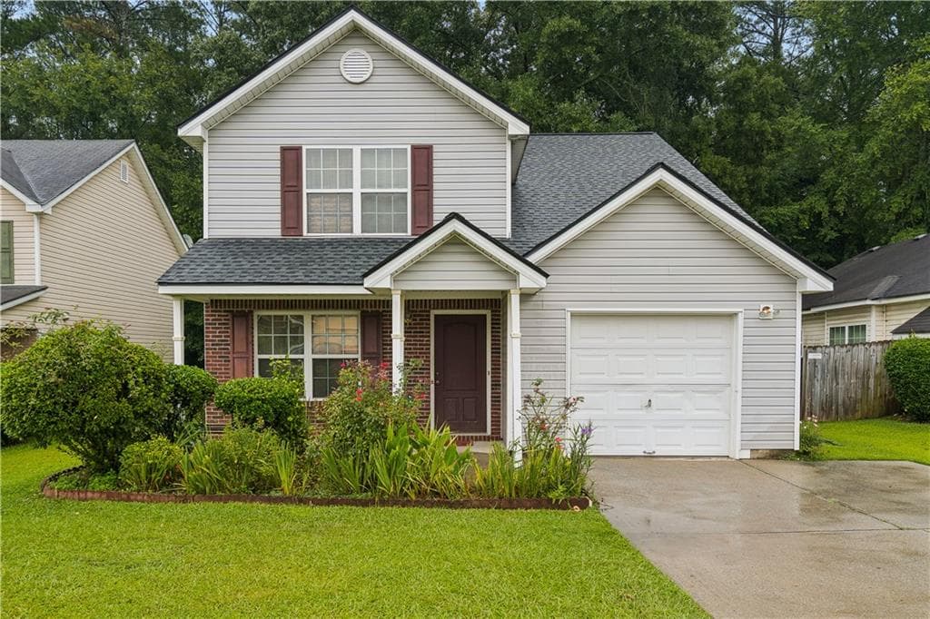 4 bedroom, 2 bathroom, 1,800 sq ft single family residence for sale at 60 Victoria Boulevard, Oxford, GA 30054 — photo 2