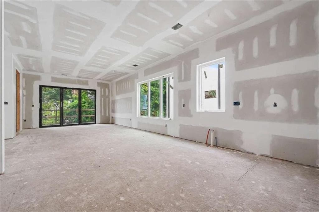 3 bedroom, 3 bathroom, 2,339 sq ft townhouse under contract at 308 Fortune Street B, Atlanta, GA 30312 — photo 3