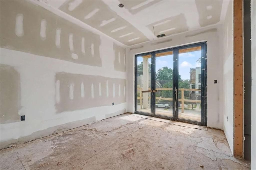 3 bedroom, 3 bathroom, 2,339 sq ft townhouse under contract at 308 Fortune Street B, Atlanta, GA 30312 — photo 6