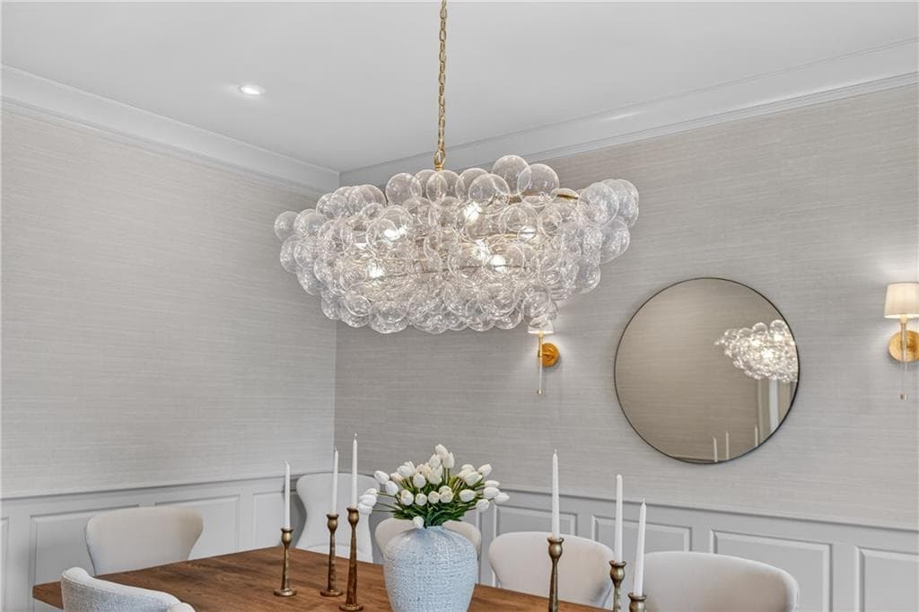 6 bedroom, 7 bathroom, 8,196 sq ft single family residence for sale at 4605 Angelo Drive, Atlanta, GA 30319 — photo 7