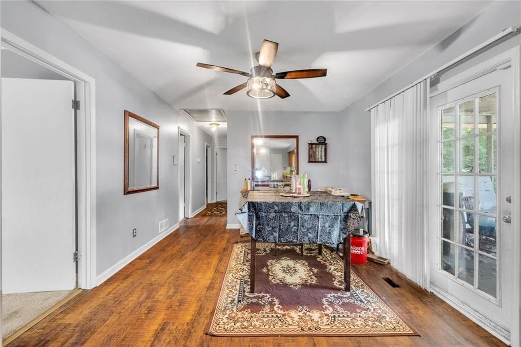 3 bedroom, 2 bathroom, 1,598 sq ft single family residence for sale at 6874 Cherry Circle, Lithia Springs, GA 30122 — photo 3