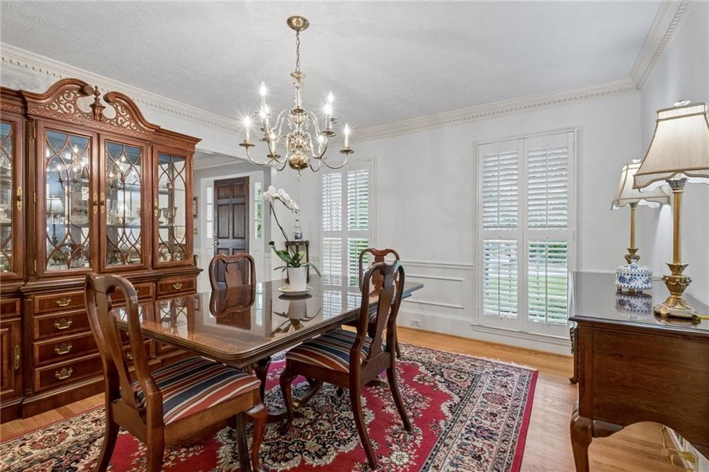 5 bedroom, 4 bathroom, 3,184 sq ft single family residence under contract at 4791 Layfield Drive, Dunwoody, GA 30338 — photo 9