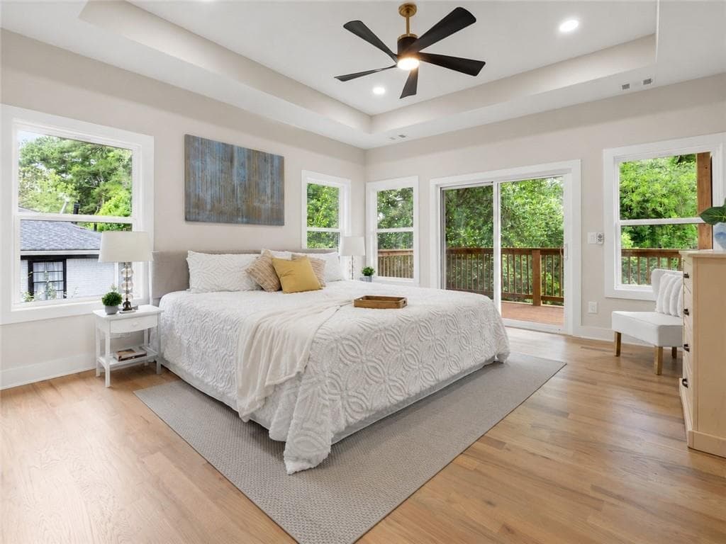 4 bedroom, 3 bathroom, 2,194 sq ft single family residence for sale at 2621 Patrick Court, Atlanta, GA 30317 — photo 6