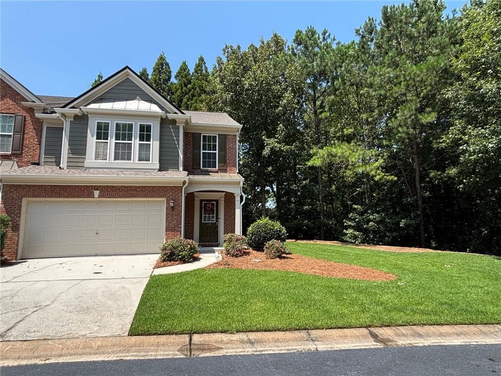 3 bedroom, 3 bathroom, 1,952 sq ft townhouse for sale at 5800 Oakdale Road 4, Mableton, GA 30126 — photo 2