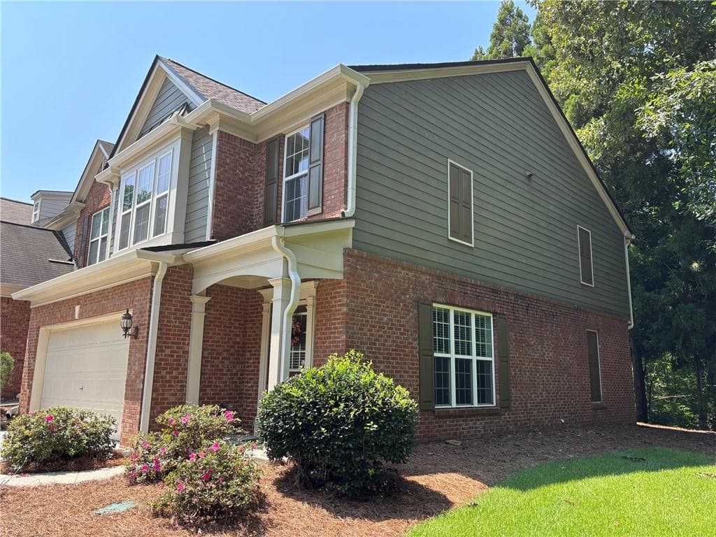 3 bedroom, 3 bathroom, 1,952 sq ft townhouse for sale at 5800 Oakdale Road 4, Mableton, GA 30126 — photo 4