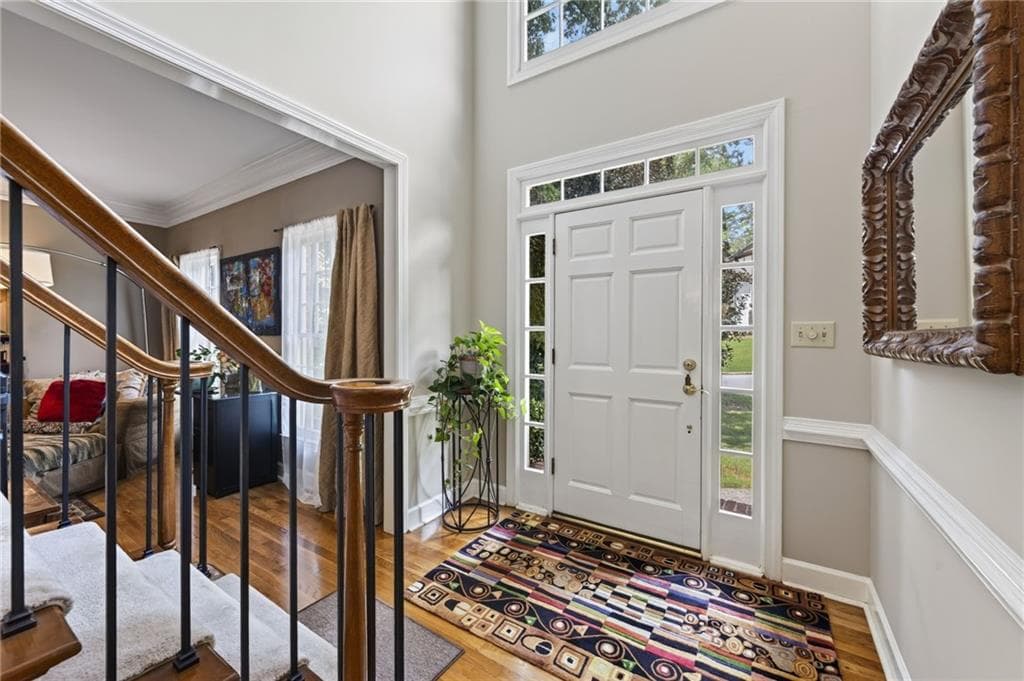 5 bedroom, 5 bathroom, 4,057 sq ft single family residence for sale at 5535 Grove Point Road, Johns Creek, GA 30022 — photo 7