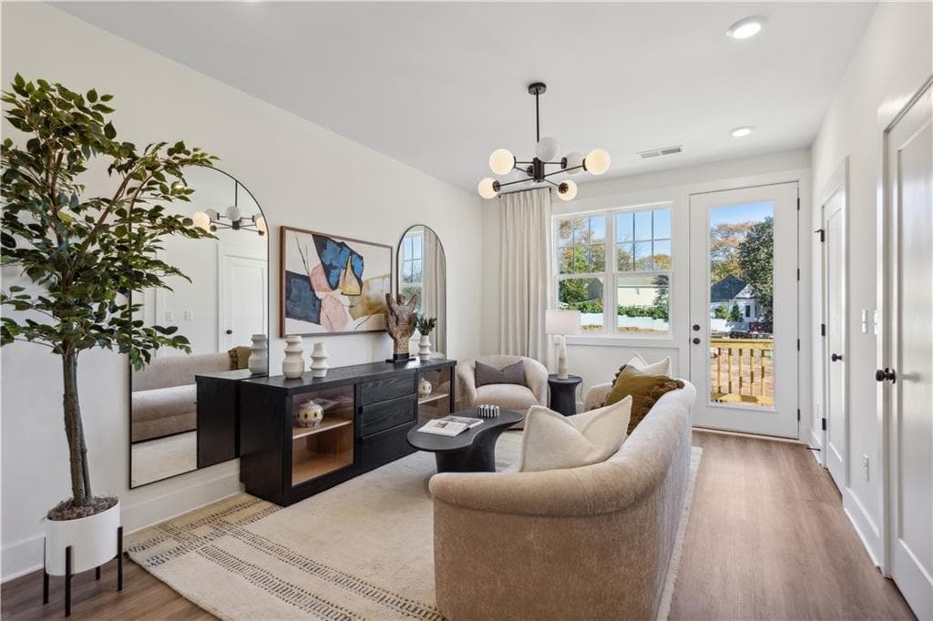 3 bedroom, 4 bathroom, 1,408 sq ft townhouse for sale at 205 Mission Way, Atlanta, GA 30315 — photo 4