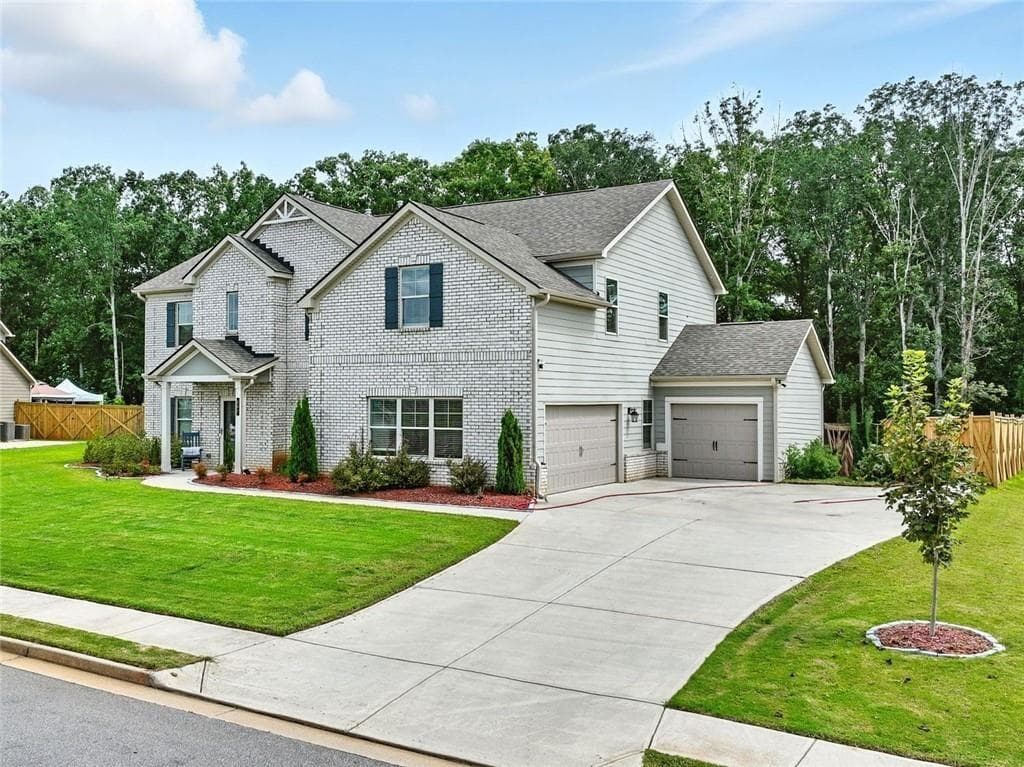 5 bedroom, 4 bathroom, 4,695 sq ft single family residence for sale at 167 Classica Drive, Mcdonough, GA 30252 — photo 4