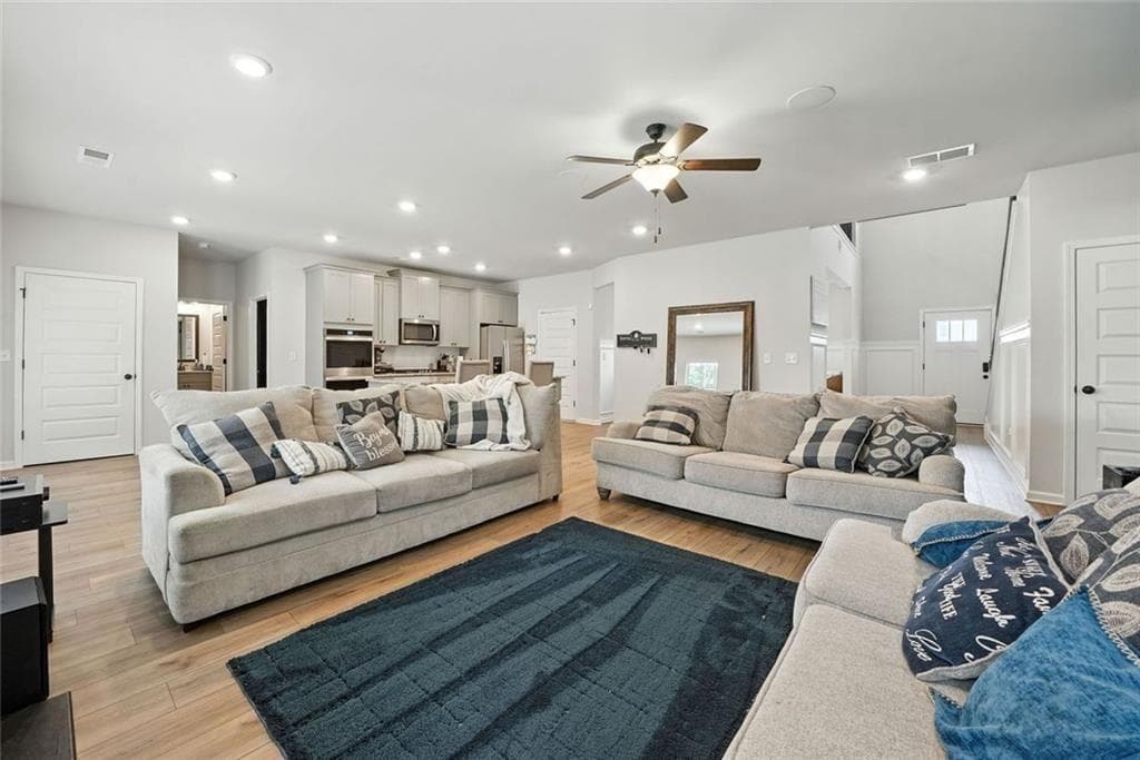 5 bedroom, 4 bathroom, 4,695 sq ft single family residence for sale at 167 Classica Drive, Mcdonough, GA 30252 — photo 9