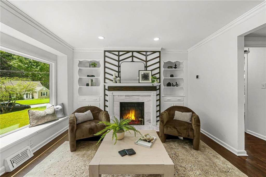 4 bedroom, 4 bathroom, 2,481 sq ft single family residence under contract at 3423 Rugby Circle, College Park, GA 30337 — photo 3