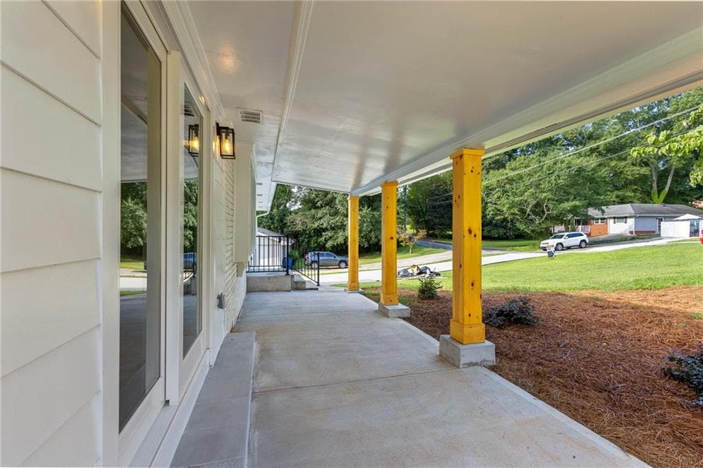 3 bedroom, 2 bathroom, 1,425 sq ft single family residence under contract at 3679 Fred Walker Drive, Smyrna, GA 30082 — photo 7