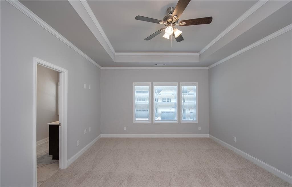 3 bedroom, 3 bathroom, 2,050 sq ft townhouse for sale at 5509 Leyland Drive, Flowery Branch, GA 30542 — photo 8