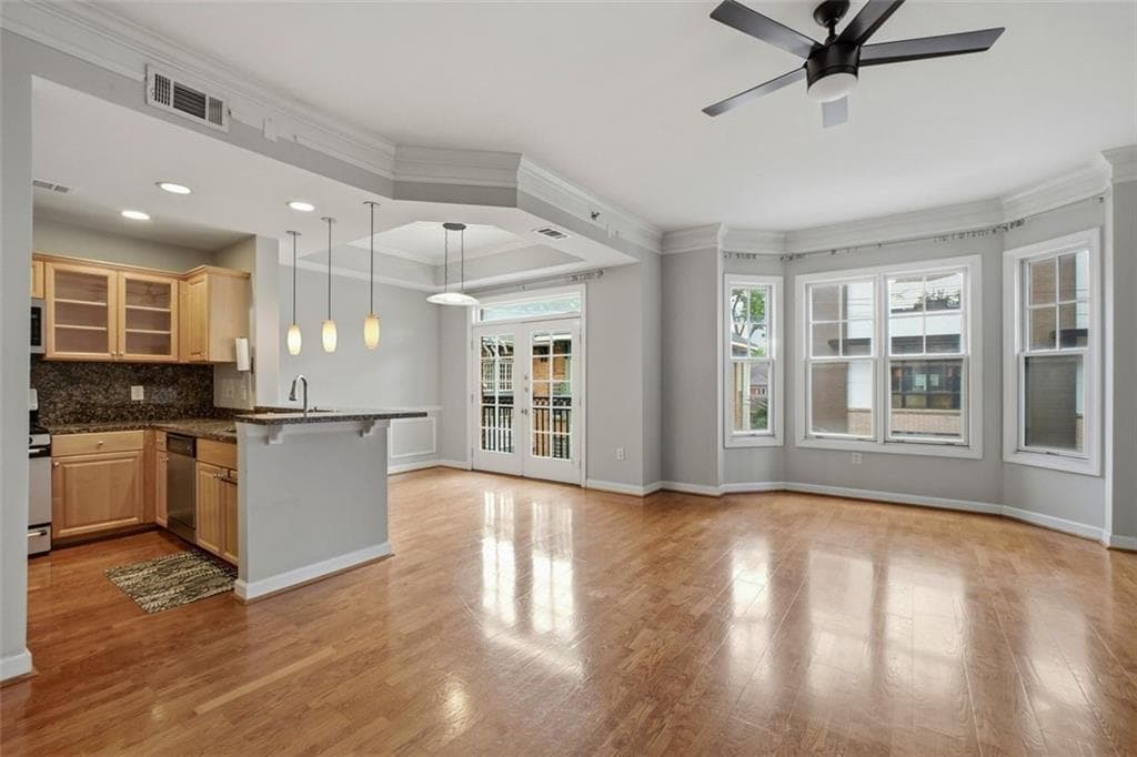 2 bedroom, 3 bathroom, 1,704 sq ft condominium for rent at 850 Piedmont Avenue 3303, Atlanta, GA 30308 for $3,400 a month — photo 7