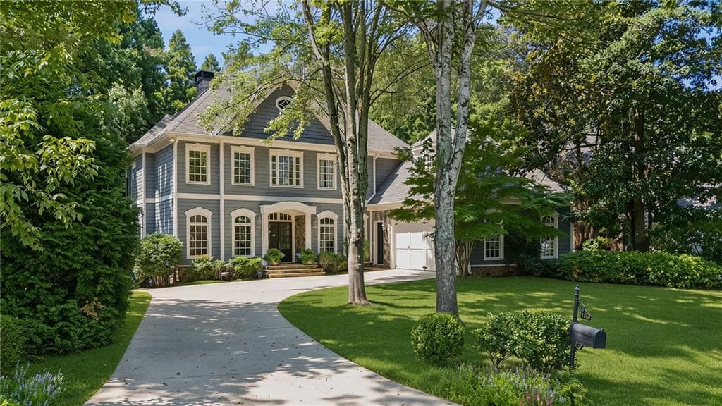 6 bedroom, 5 bathroom, 7,269 sq ft single family residence under contract at 2996 Howell Mill Road, Atlanta, GA 30327
