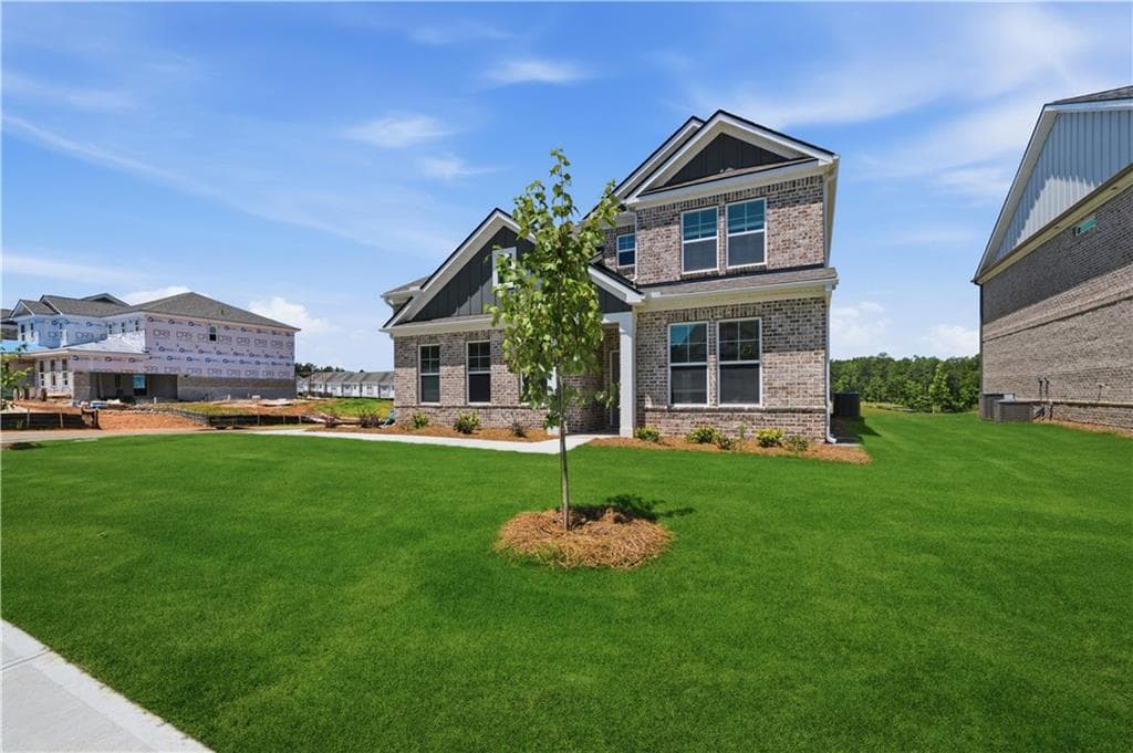 4 bedroom, 3 bathroom, 2,702 sq ft single family residence under contract at 396 Enchanted Springs Court, Mcdonough, GA 30253 — photo 2