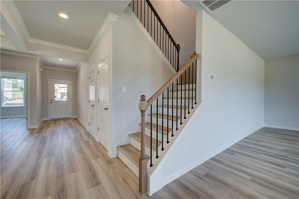 4 bedroom, 3 bathroom, 2,702 sq ft single family residence under contract at 396 Enchanted Springs Court, Mcdonough, GA 30253 — photo 8