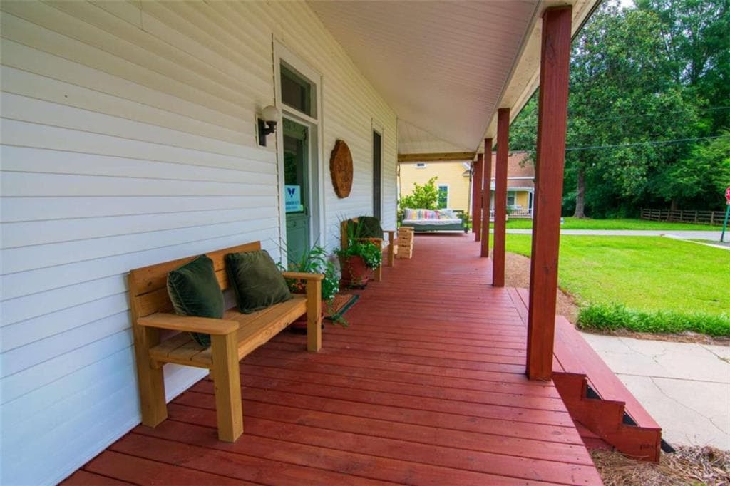 3 bedroom, 3 bathroom, 2,299 sq ft single family residence for sale at 322 Fort Lane, Hamilton, GA 31811 — photo 5