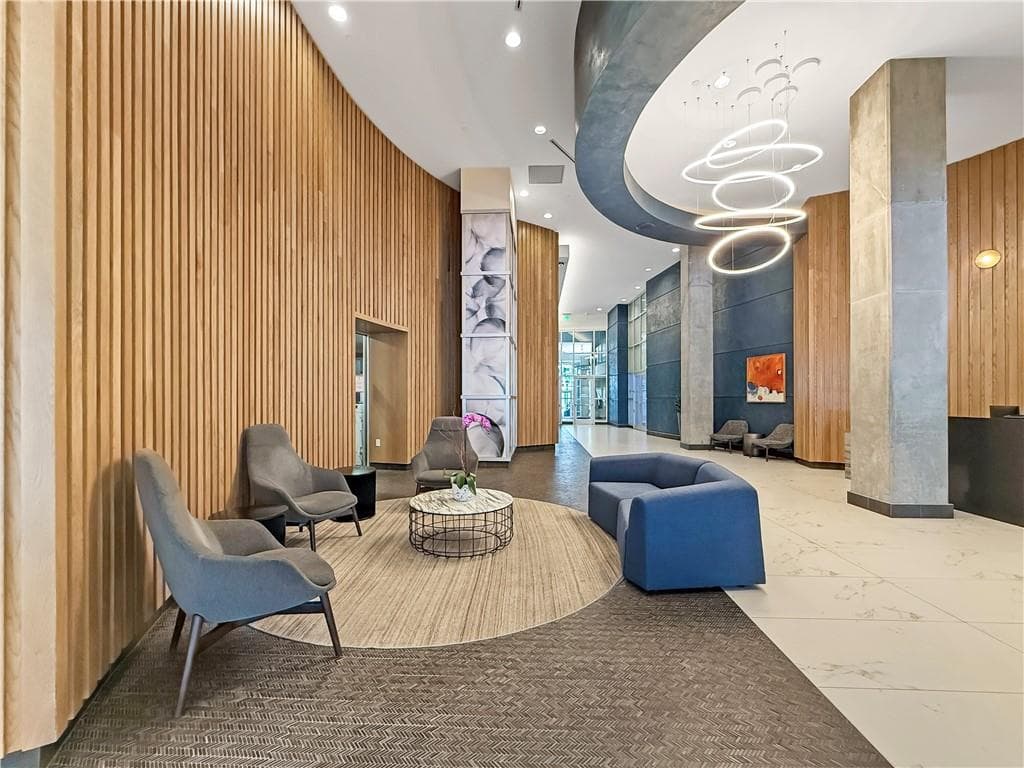 1 bedroom, 1 bathroom, 683 sq ft condominium for rent at 923 Peachtree Street 834, Atlanta, GA 30309 for $2,100 a month — photo 2