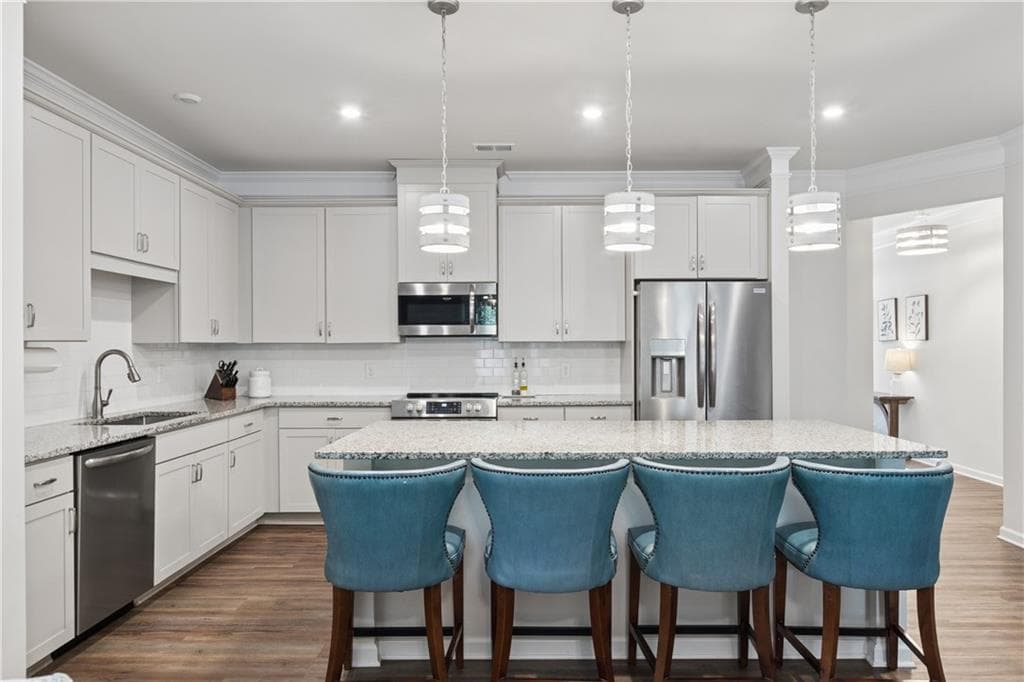 3 bedroom, 3 bathroom, 2,386 sq ft townhouse for sale at 364 Crider Court, Woodstock, GA 30188 — photo 3