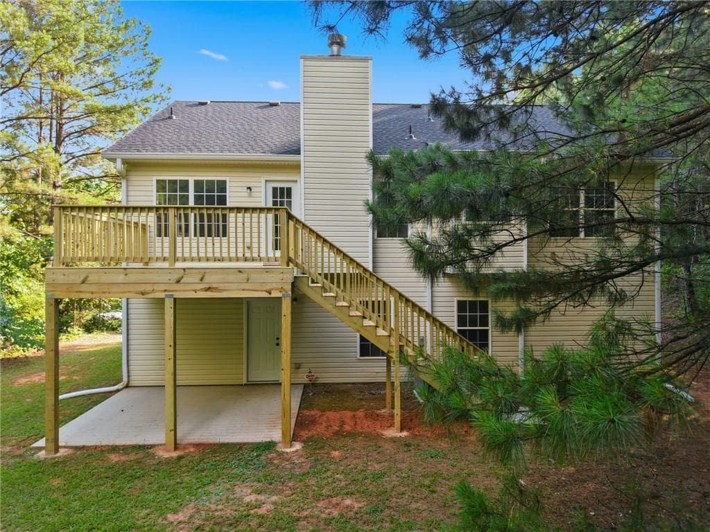 4 bedroom, 3 bathroom, 2,280 sq ft single family residence for sale at 210 Coldwater Drive, Covington, GA 30016 — photo 6