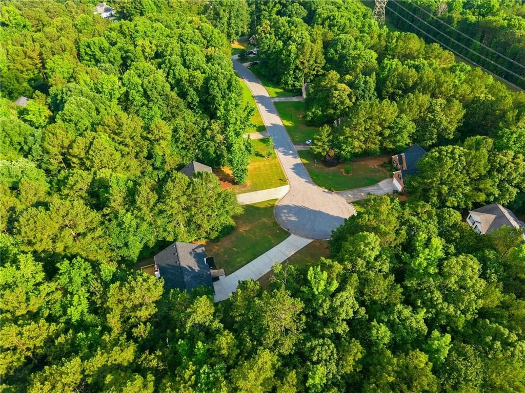4 bedroom, 3 bathroom, 2,280 sq ft single family residence for sale at 210 Coldwater Drive, Covington, GA 30016 — photo 9