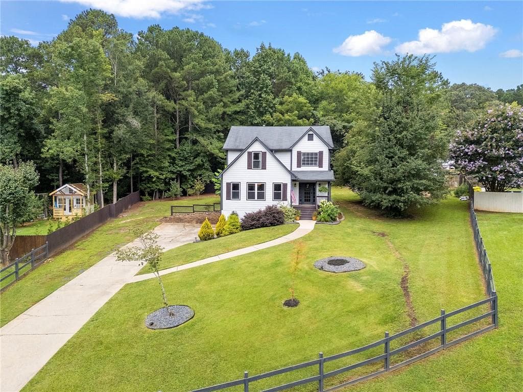 4 bedroom, 3 bathroom, 2,520 sq ft single family residence under contract at 223 Rebel Ridge, Dallas, GA 30132 — photo 4