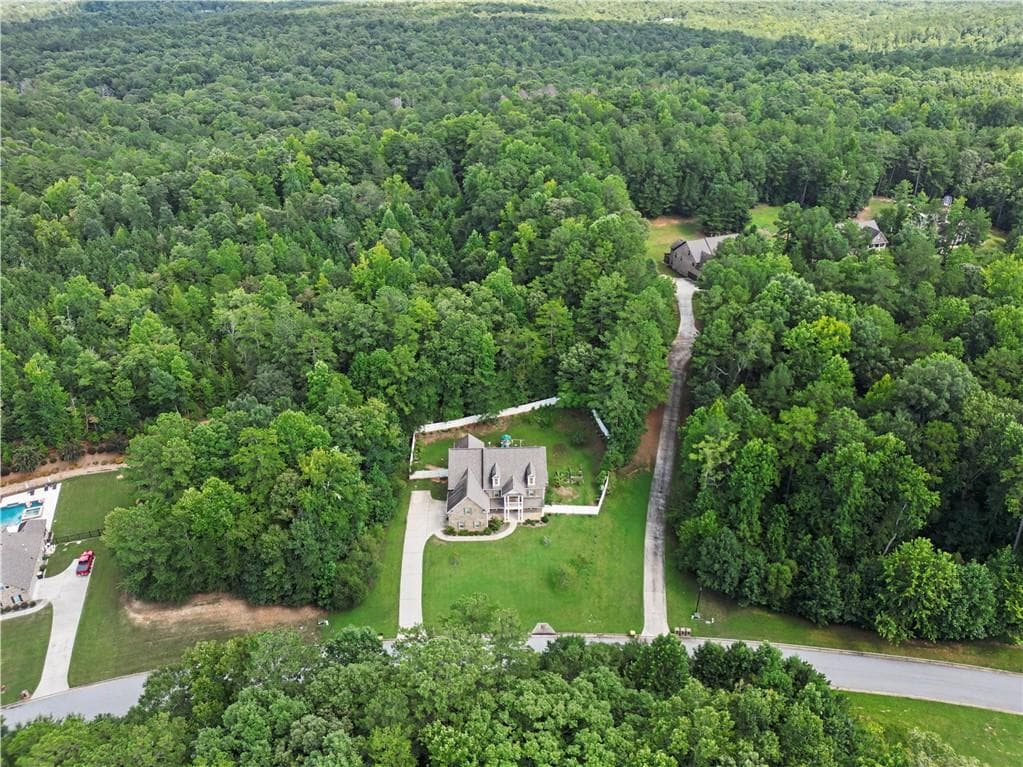 5 bedroom, 6 bathroom, 5,563 sq ft single family residence for sale at 211 Dakotahs Bend, Newnan, GA 30263 — photo 4