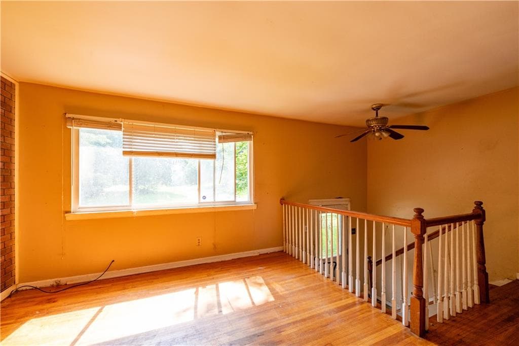 5 bedroom, 2 bathroom, 1,864 sq ft single family residence under contract at 6281 Amherst Drive, Riverdale, GA 30274 — photo 10