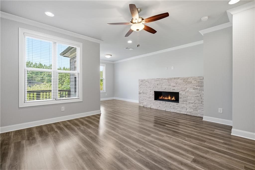 3 bedroom, 4 bathroom, 2,074 sq ft townhouse for sale at 3647 Atherton Park Court, Suwanee, GA 30024 — photo 8