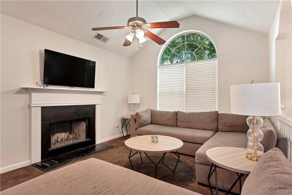 4 bedroom, 3 bathroom, 1,777 sq ft single family residence for sale at 317 Tap Root Lane, College Park, GA 30349 — photo 3