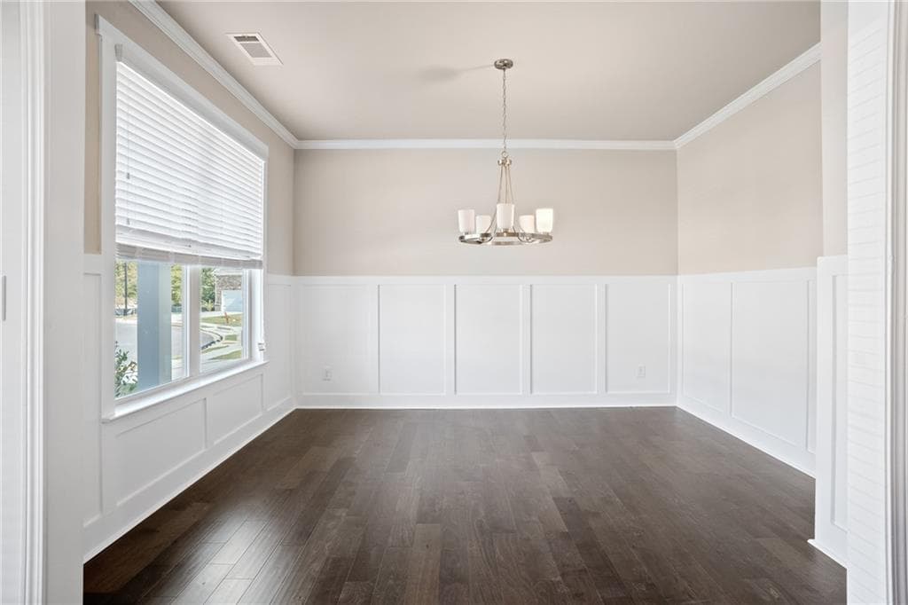 5 bedroom, 4 bathroom, 2,562 sq ft single family residence for sale at 2022 Orchid Lane, Lithia Springs, GA 30122 — photo 3