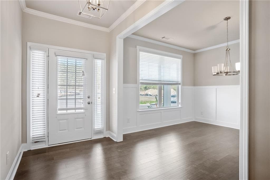 5 bedroom, 4 bathroom, 2,562 sq ft single family residence for sale at 2022 Orchid Lane, Lithia Springs, GA 30122 — photo 5