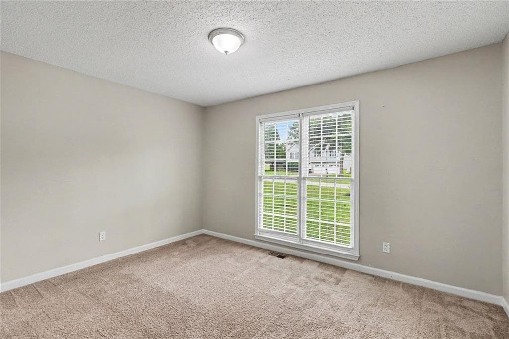 3 bedroom, 2 bathroom, 1,372 sq ft single family residence for sale at 72 Amber Way, Dallas, GA 30157 — photo 9