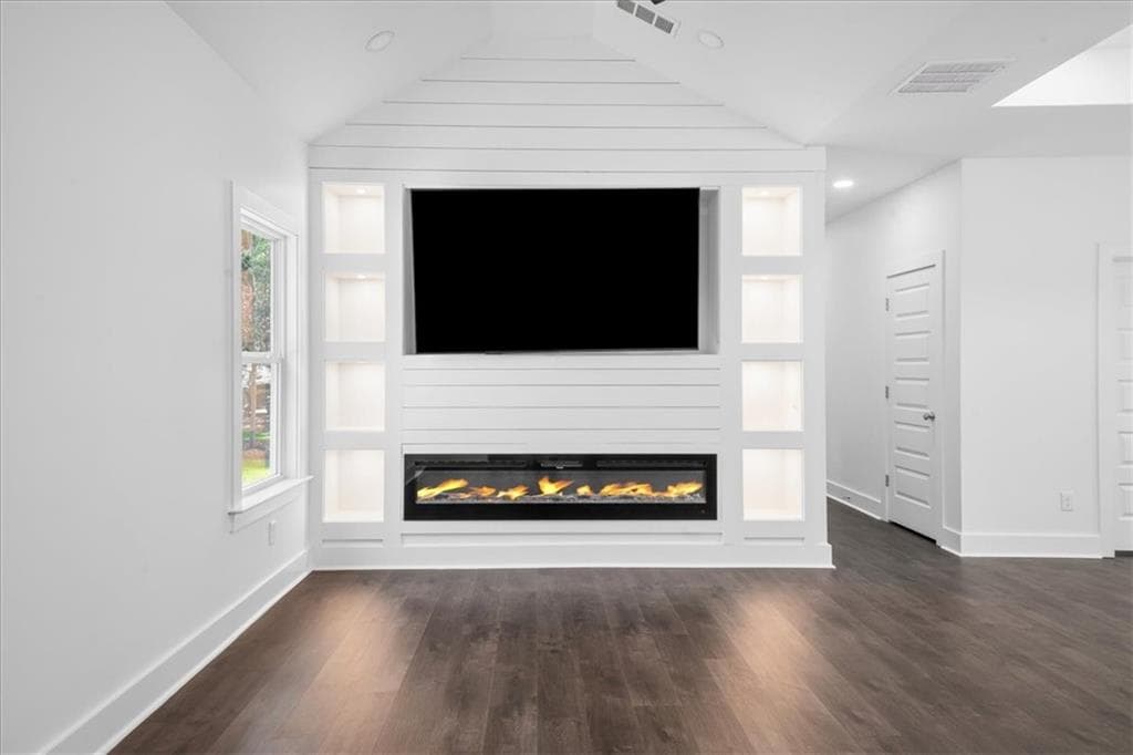 3 bedroom, 3 bathroom, 1,850 sq ft single family residence for sale at 1212 Patricia Davis Drive, Clarkston, GA 30021 — photo 8