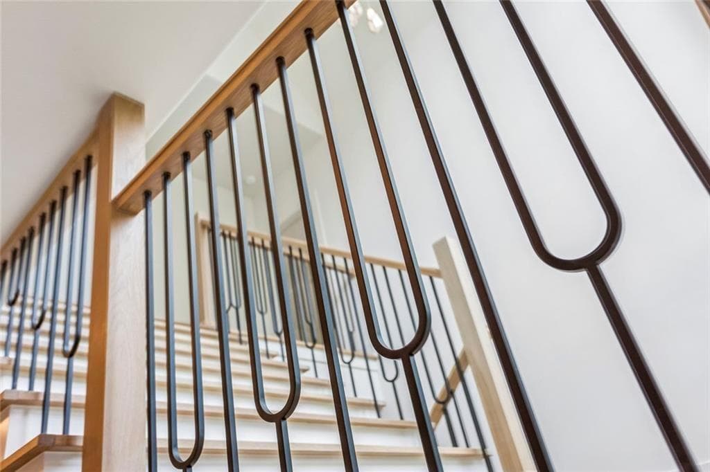 5 bedroom, 5 bathroom, 4,334 sq ft single family residence for sale at 3016 Ringle Road, Atlanta, GA 30341 — photo 5