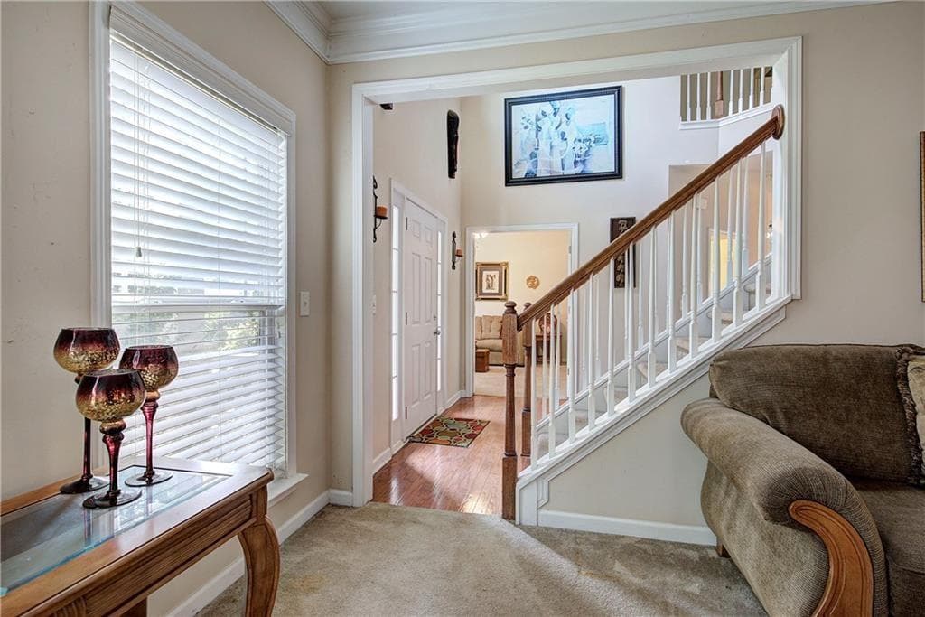 5 bedroom, 3 bathroom, 2,754 sq ft single family residence under contract at 63 Columbia Cove, Dallas, GA 30132 — photo 8