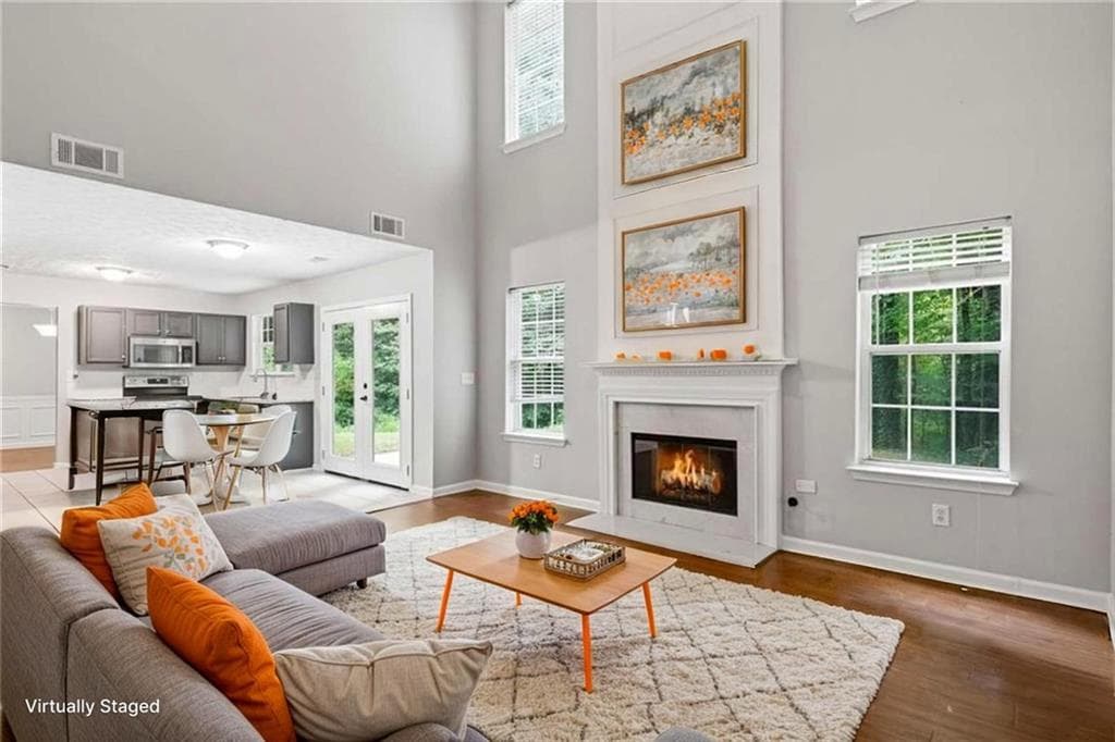 3 bedroom, 3 bathroom, 1,938 sq ft single family residence for sale at 6425 Raleigh Street, Cumming, GA 30040 — photo 4