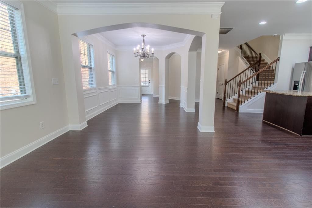 3 bedroom, 3 bathroom, 2,363 sq ft townhouse for sale at 5830 Norfolk Chase Road, Peachtree Corners, GA 30092 — photo 5