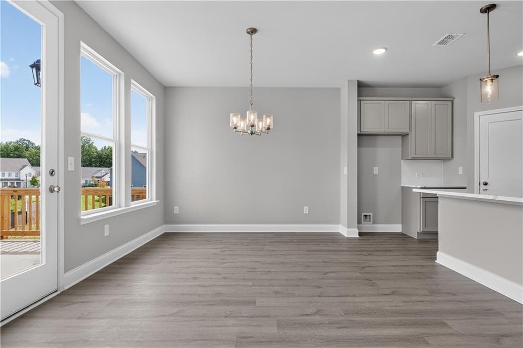 4 bedroom, 3 bathroom, 2,784 sq ft single family residence for sale at 94 Hickory Grove Lane, Hoschton, GA 30548 — photo 3