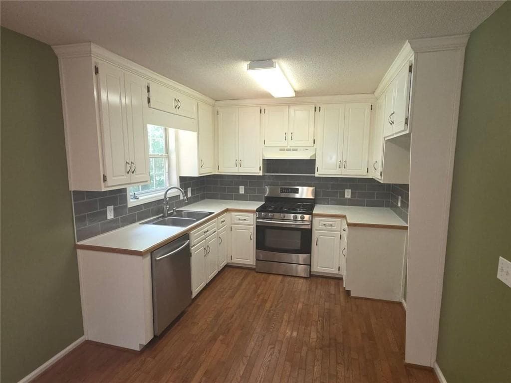 3 bedroom, 2 bathroom, 2,554 sq ft single family residence for sale at 2 Little Doe Lane, Jasper, GA 30143 — photo 6