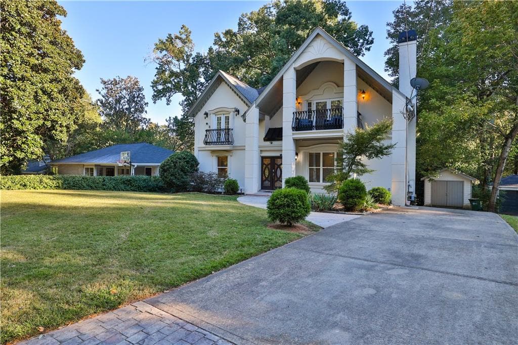 6 bedroom, 7 bathroom, 4,300 sq ft single family residence for rent at 50 NW Lakeland Drive, Atlanta, GA 30305 for $12,500 a month — photo 8